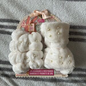 White Faux Fur Spa Headband and Wristbands with Pearls